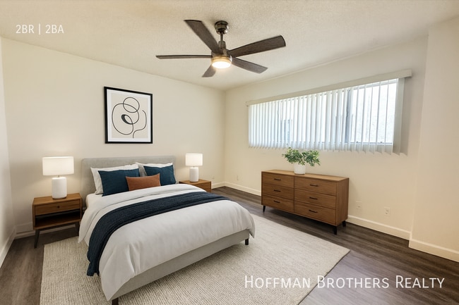 Photo - 1432 N Fairfax Ave Unit 5