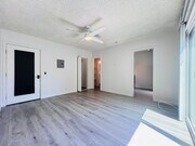 Photo - 5525 Harold Way Unit 1
