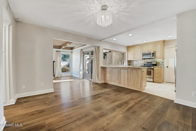 Photo - 2995 Dogwood Cir