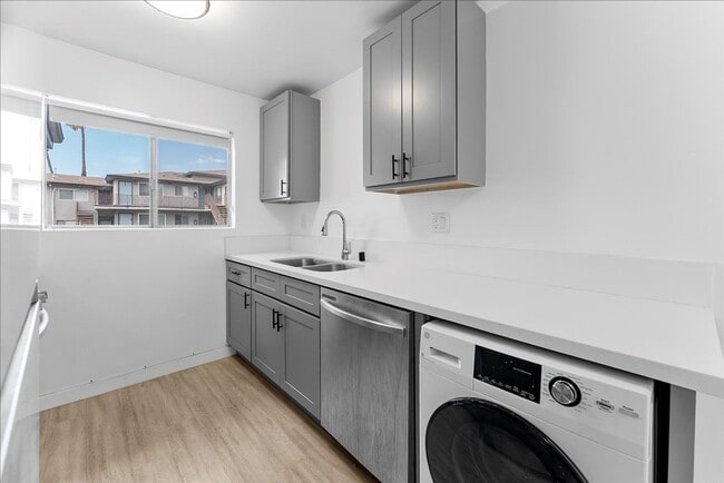 Photo - 376 N Ave 57 Unit 08