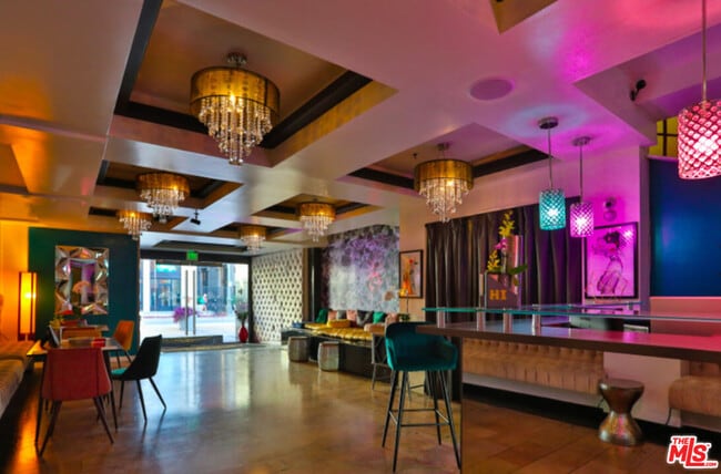 Photo - 901 S Broadway Unit 204