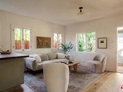 Photo - 5033 Townsend Ave