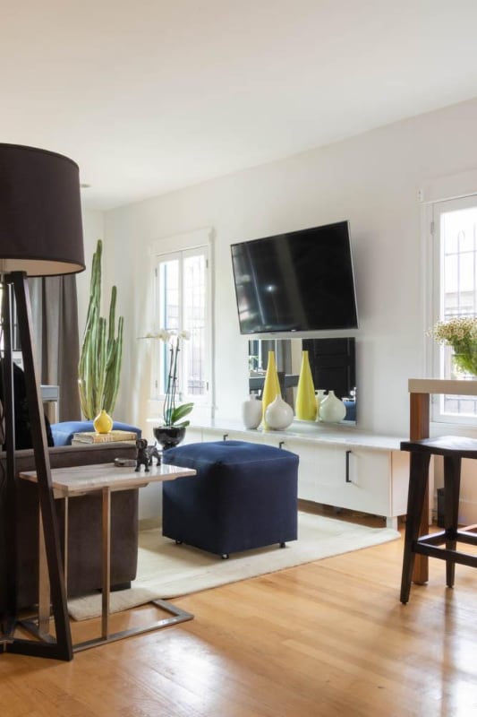 Photo - 7715 Waring Ave