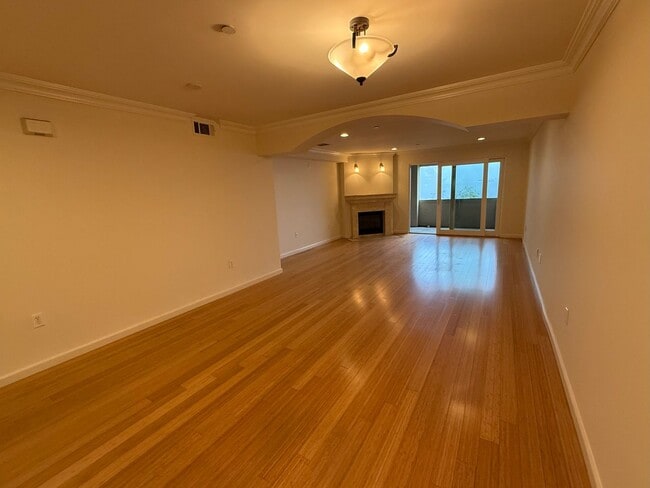 Photo - Beautiful Spacious 2 Bedroom/2 Bath Condo Unit 303