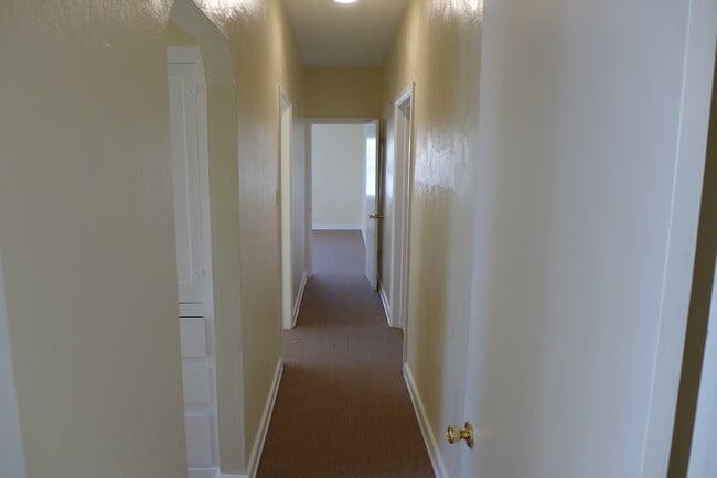 HALLWAY TO BEDROOM - 1513 Dixon St