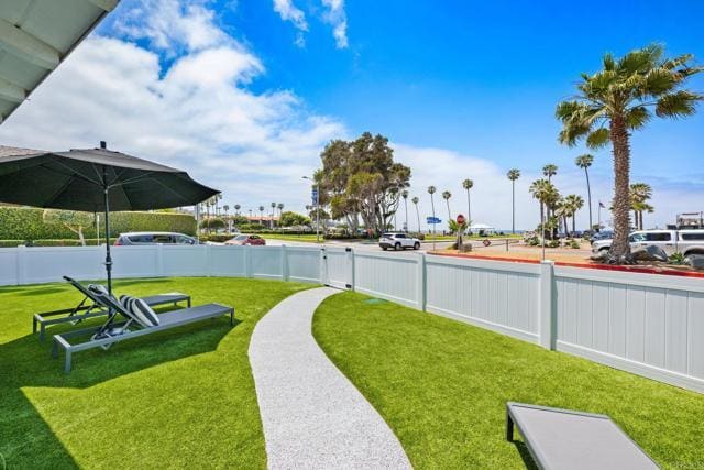 Photo - 8305 Camino Del Oro