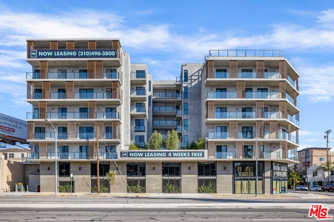 Photo - 3800 Mentone Ave Condo Unit 410
