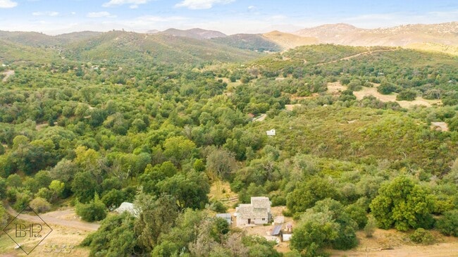 Building Photo - Peaceful Mountain Home in the Woods of Cuy...