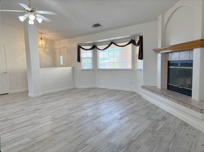 Photo - 16425 Chippewa Rd