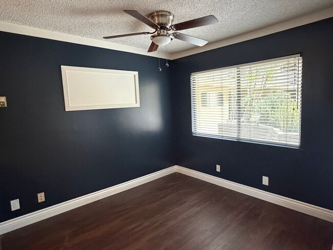 Dining room - 100 Hermosa Ave Unit 1h