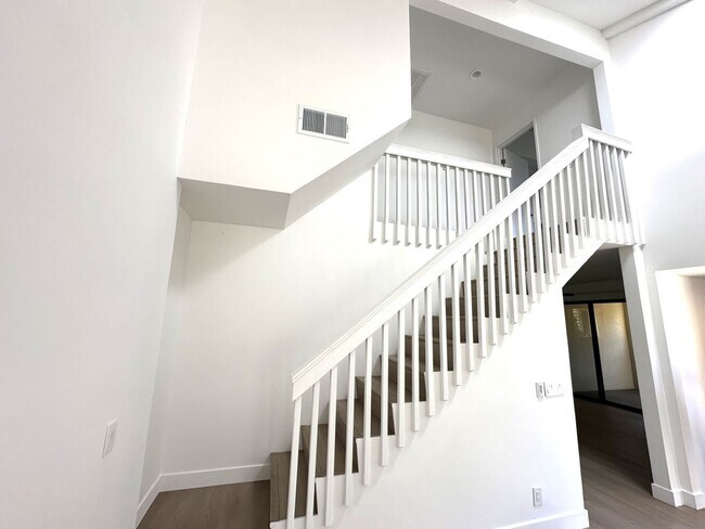 Photo - 401-405 Westbourne St Unit 405