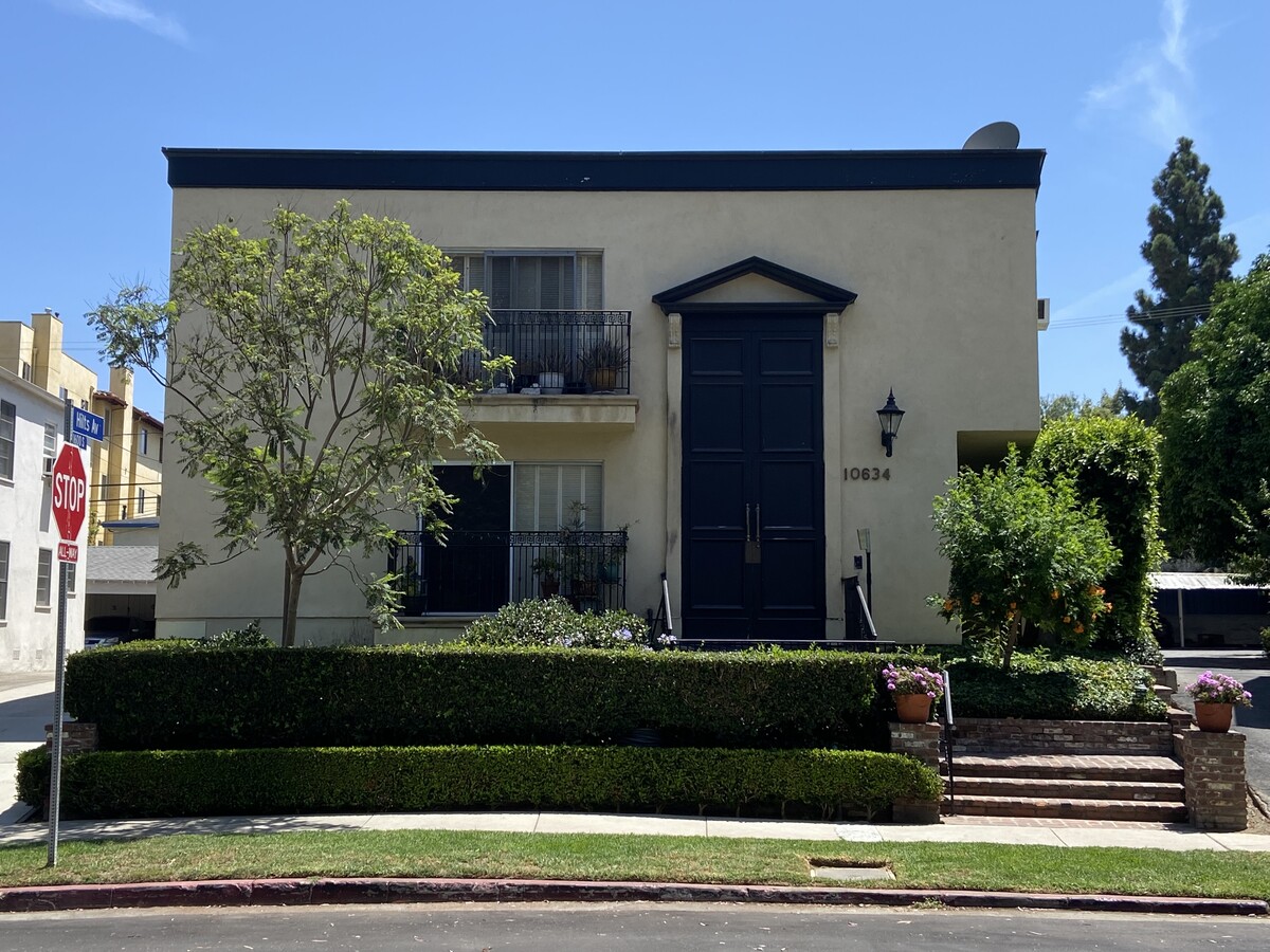 Photo - 10634 Holman Ave Apartments Unit 1