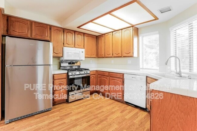 Photo - 45435 Piute St