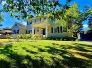Photo - 1781 E Mountain St House