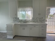 Kitchen - 8991 Burke Ave Unit D