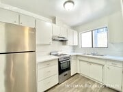 Photo - 981 Elden Ave Unit 19