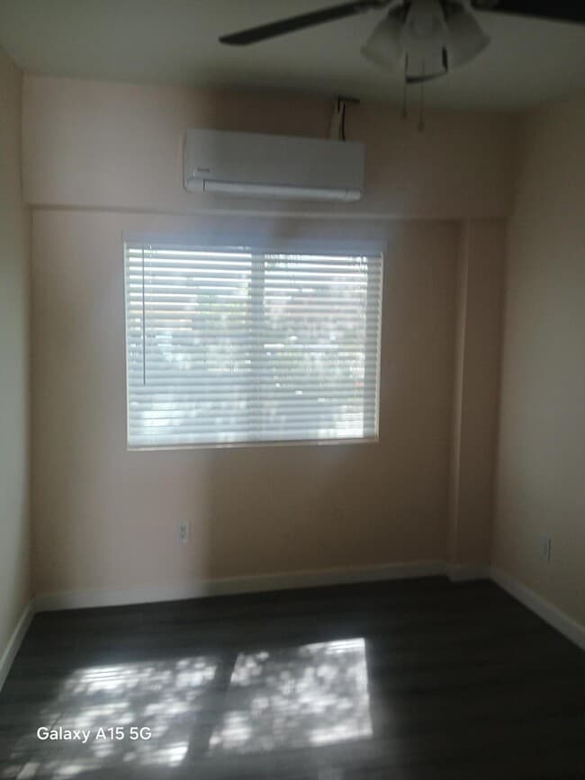 Photo - 45627 Deglet Noor St