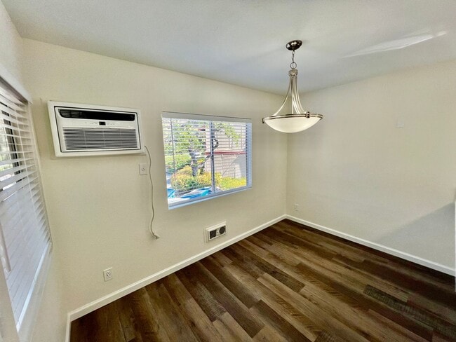 Photo - 5543 Adobe Falls Rd Unit 16
