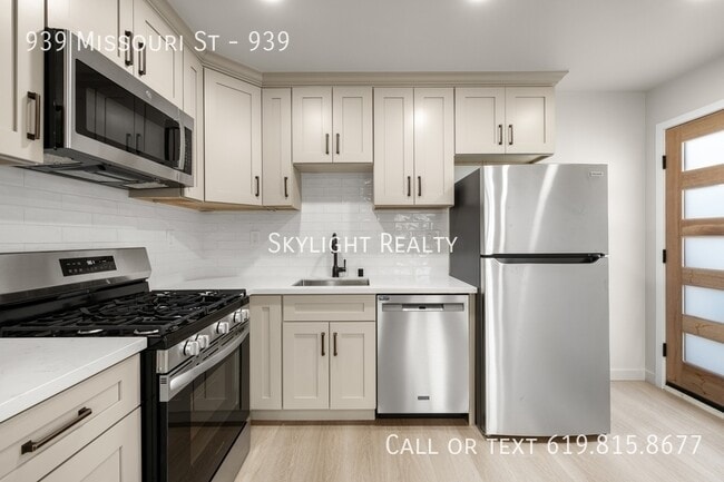 Building Photo - 939 Missouri St Unit 939