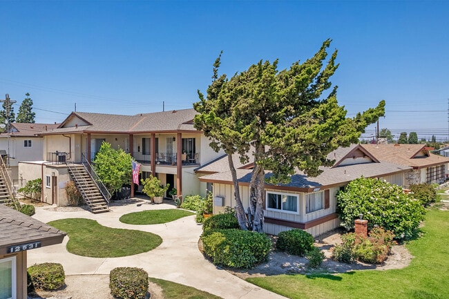 Building Photo - 12511 Orrway Dr Unit Orrway #4