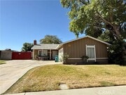 Photo - 724 E Ave J 4
