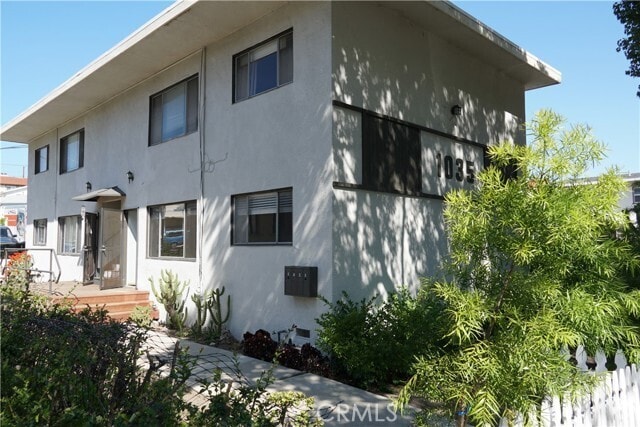 Building Photo - 1035 S Alma St Unit 2 Rental