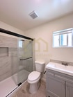 Photo - 1101 W Oak Ave