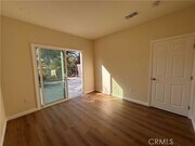 Photo - 1063 Wellington Rd