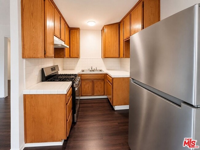 Photo - 1208 W Adams Blvd Unit 9