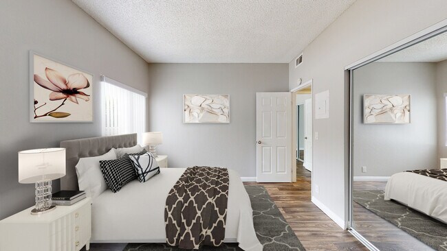 Photo - Calabria Apartments