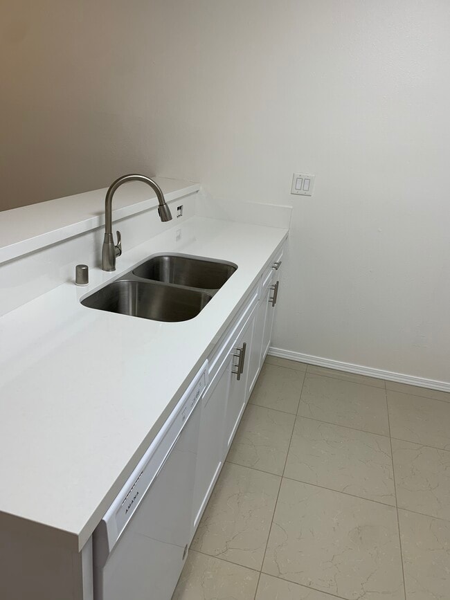 Photo - 12364 Carmel Country Rd Unit 207