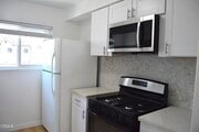 Photo - 121 S Chester Ave Apartment Unit 12