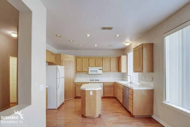 Photo - Immaculate 3Bdm 2.5Ba Townhouse with 2-Car Garage