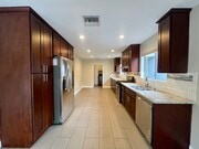 Photo - 5811 Agnes Ave
