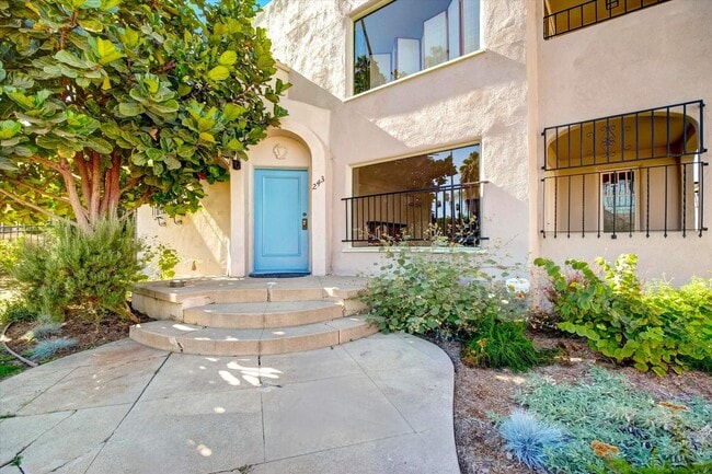 Building Photo - 243 N Berendo St