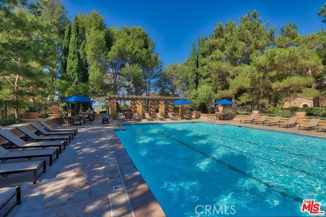 Building Photo - 211 Danbrook