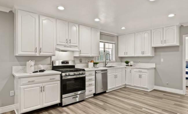 Photo - 1322 E Elsmere Dr