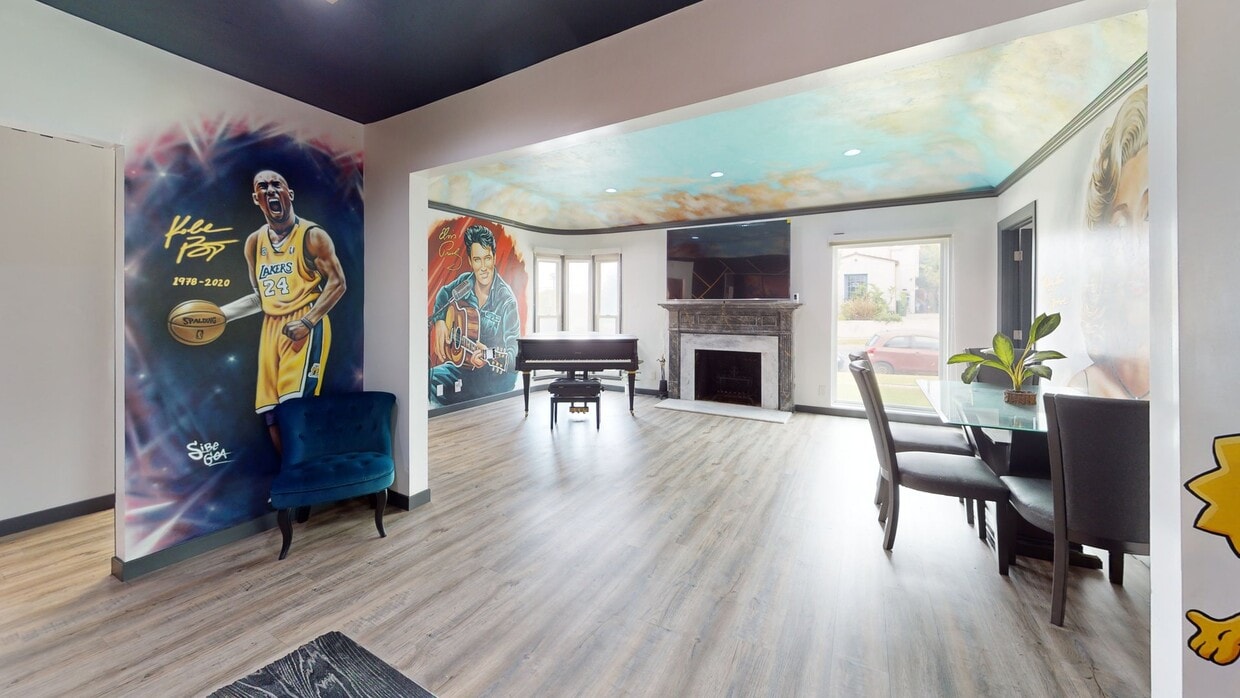 3D Tour - 3453 Floresta Ave House