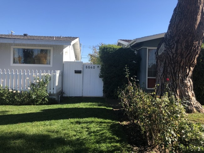 Building Photo - 6640 Woodlake Ave