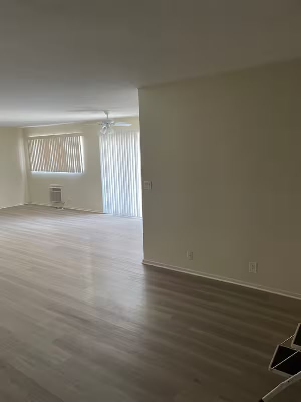 Photo - 824 S Wooster St