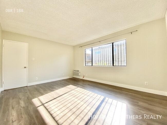 Photo - 981 Elden Ave Unit 19