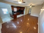 Photo - 260 E Plenty St