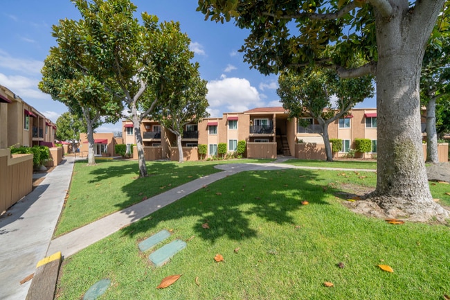 Photo - 1440 Oak Dr Unit A9