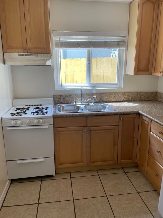 Photo - 1239 Hornblend St Unit 1