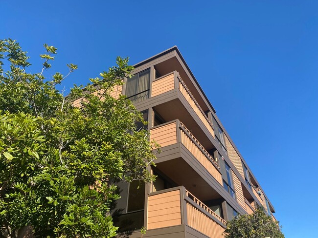 View of San Diego Bay! Serene Condo in the... - View of San Diego Bay! Serene Condo in the...