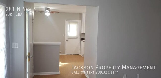 Photo - 281 N 4th St