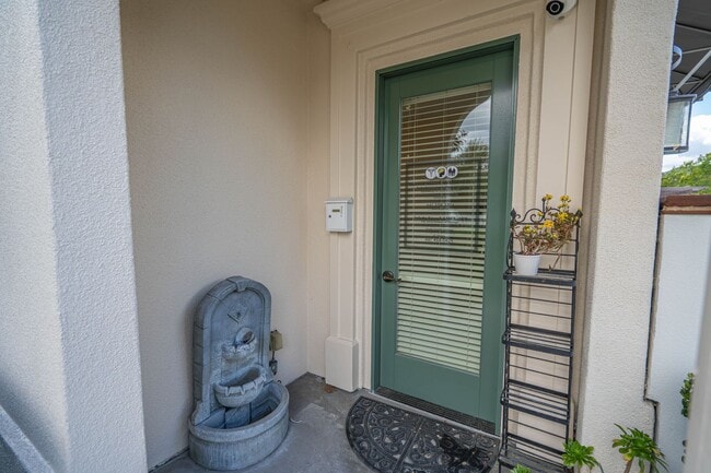 Photo - Unique 4-Bedroom, 3-story Live/Work Townhouse in the lushly landscaped Villa Metro Community!
