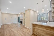 Photo - 5530 Spanish Oak Ln