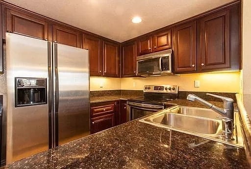 Kitchen - 3935 Nobel Dr Unit 117