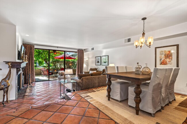 Photo - 215 Calle Bravo